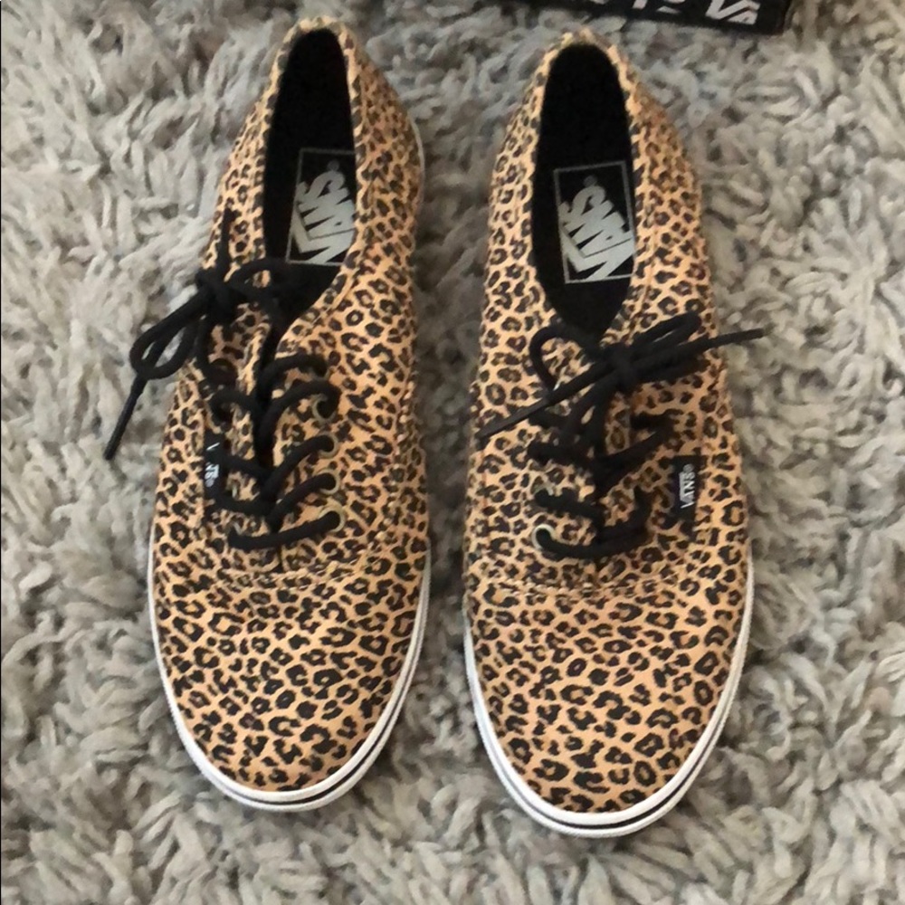 Vans lo pro leopard sneaker